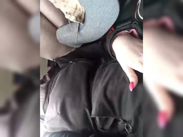 -LauraGold-