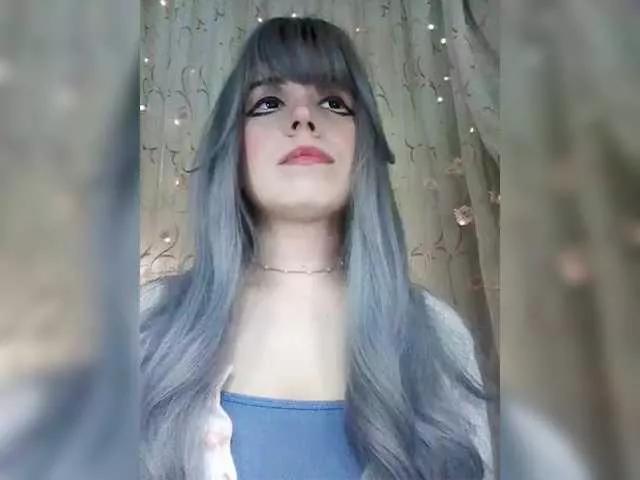 Avatar of -Marcelline