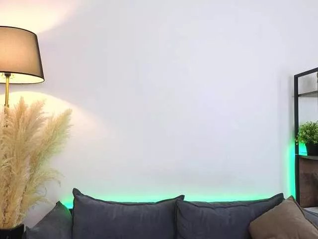 AgathaBrook on BongaCams 