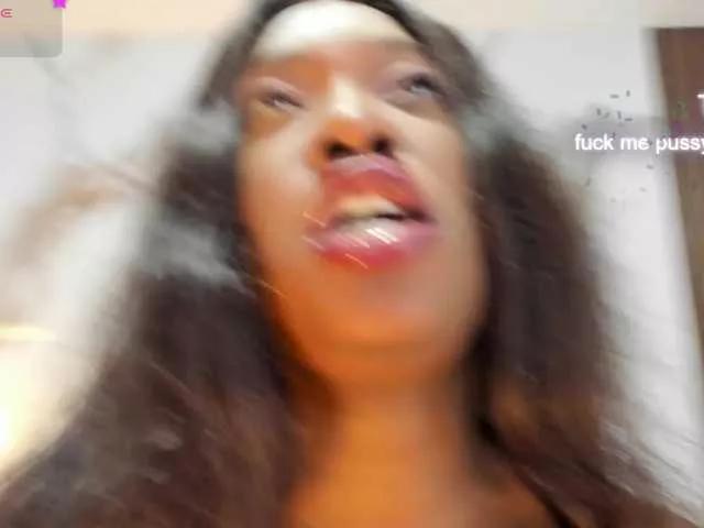 aidaadams on BongaCams 