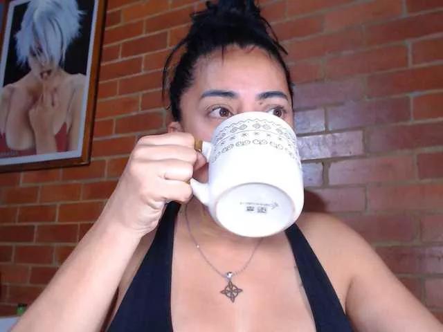 AlexandrinaFenix on BongaCams 
