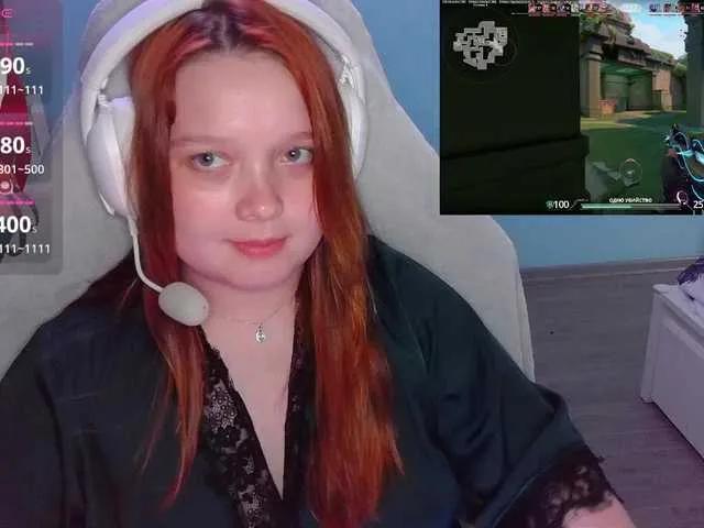 AlinaAdams on BongaCams