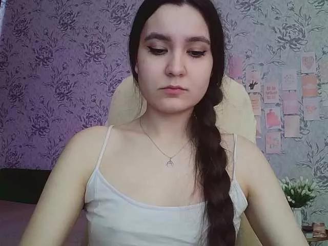 annie-fleur on BongaCams 