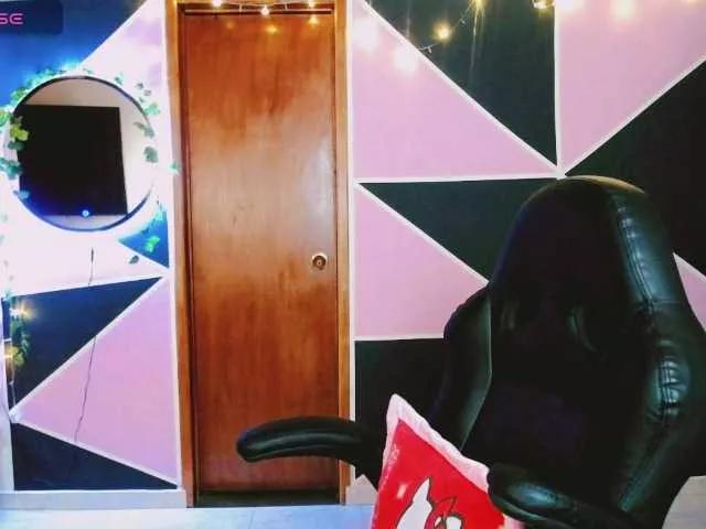 Astarothie on BongaCams 
