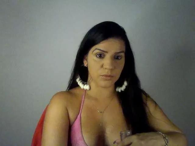AylaFarah on BongaCams 