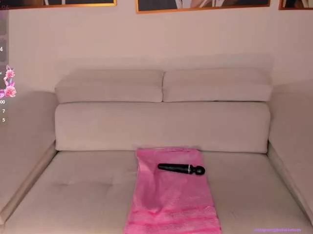 BellaClark on BongaCams 