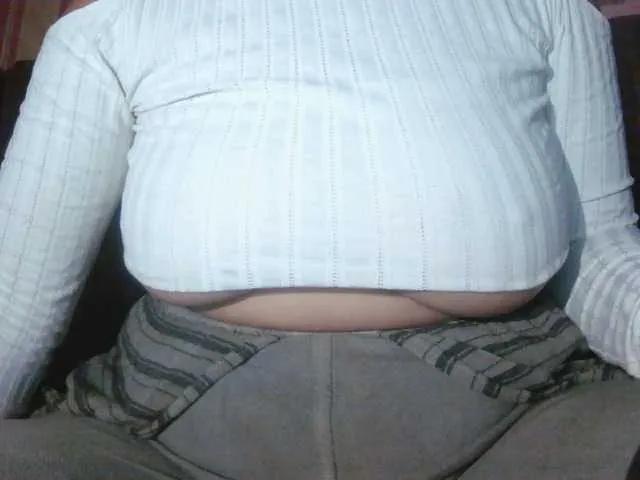 BellaLove on BongaCams