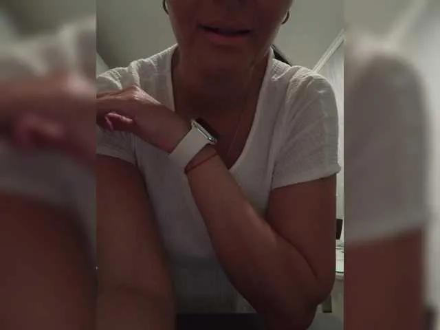 Biggirl777 on BongaCams 