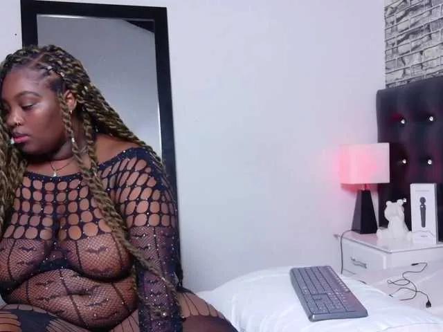 black-pussydoll on BongaCams