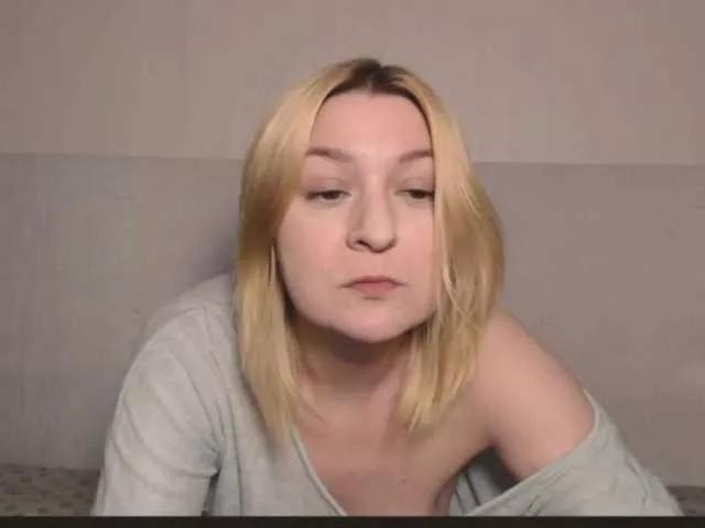 Bonniee on BongaCams 