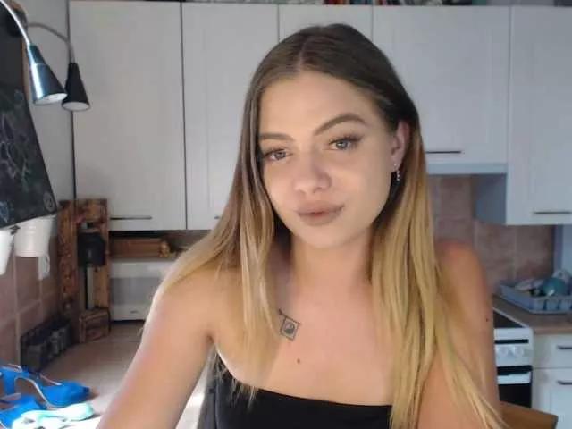 BuffyFire on BongaCams 