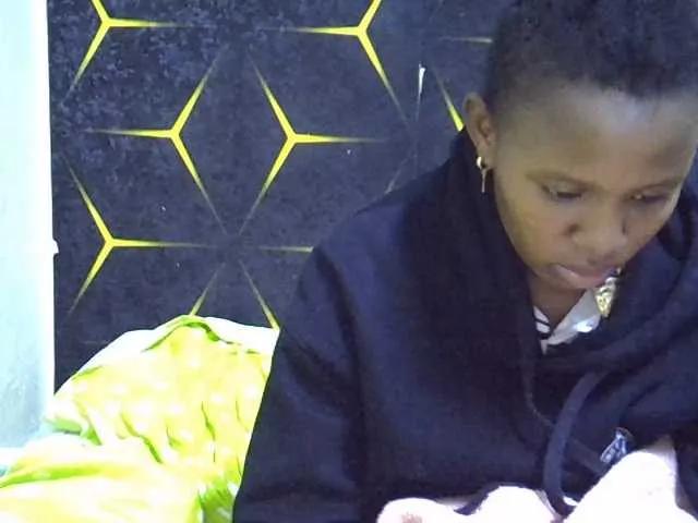 Candy27 on BongaCams