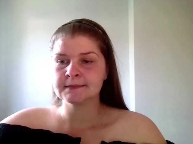 CarolineKiss on BongaCams