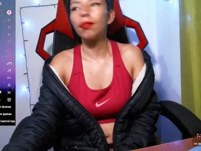 CatalinaDeColombia21 on BongaCams 