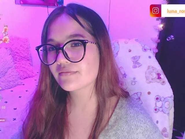 Dollielove on BongaCams