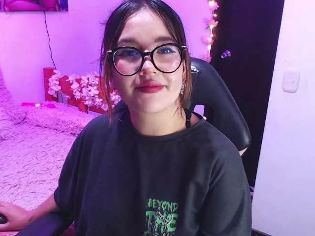 Dollielove on BongaCams 