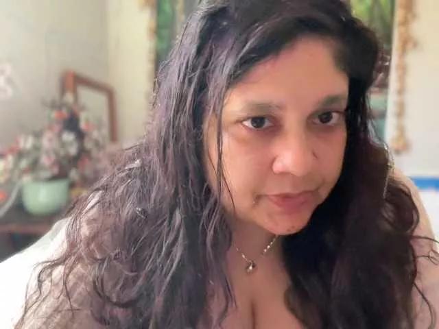DUMBHOEMELANIE