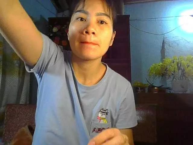 EllaShow93 on BongaCams 