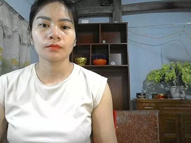 EllaShow93 on BongaCams 