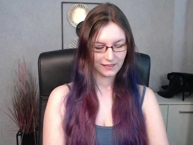 EmmaHeart on BongaCams 