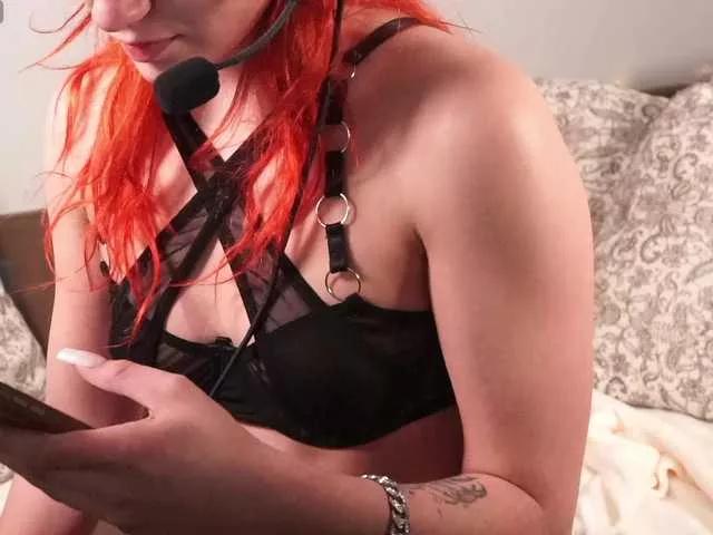 EmmylieMorris on BongaCams 
