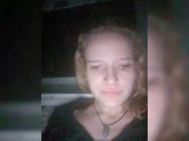 EvelynXKukla on BongaCams 