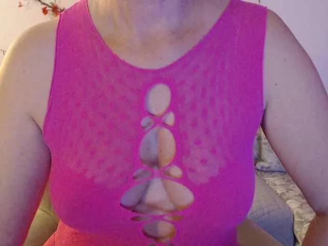 goodSnowQueen on BongaCams 