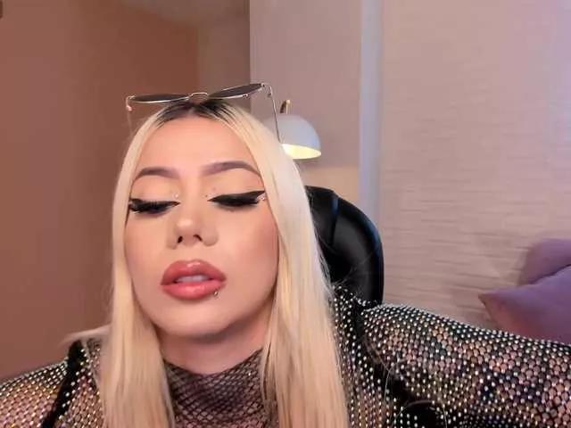 HannaConnor on BongaCams 