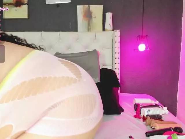 hazel-milf