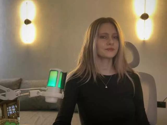 Avatar of HeyRina