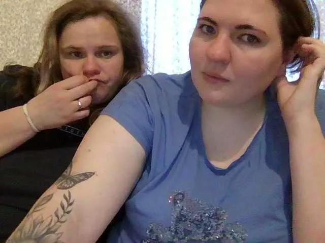 HollyXEva