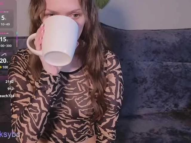 Hotksy on BongaCams