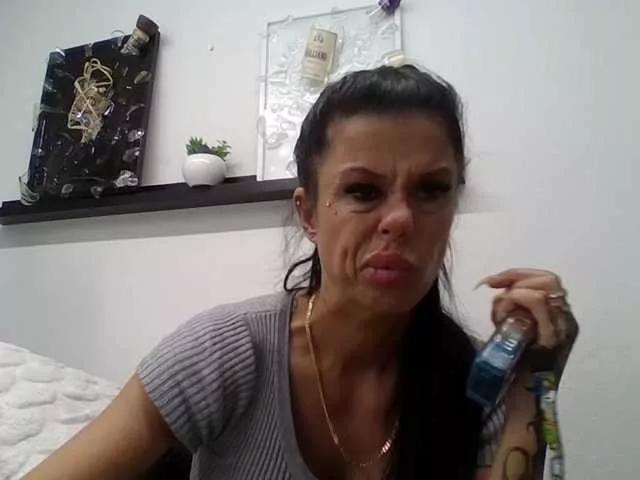 hotsexygilf82