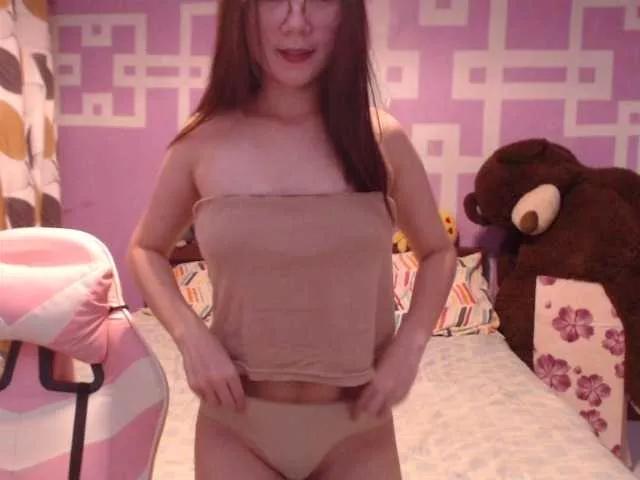 HottieAnne on BongaCams 