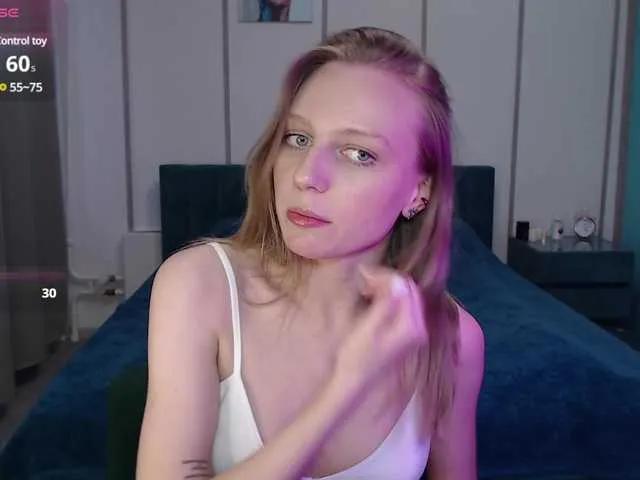 HotWillow on BongaCams