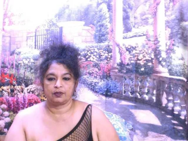 indianstar75 on BongaCams 