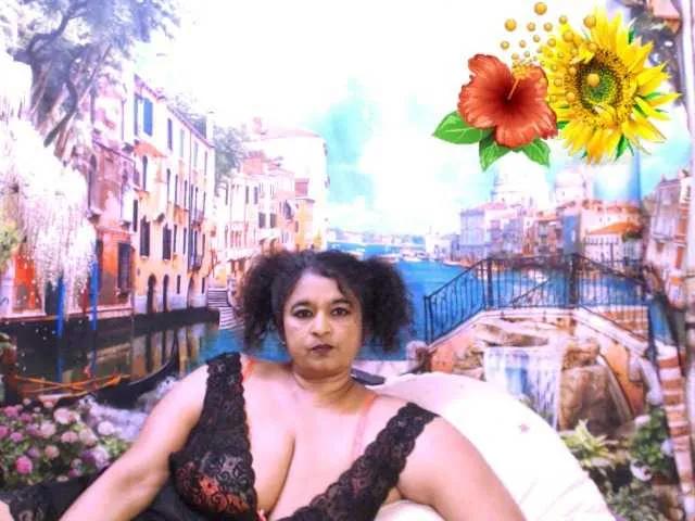 indianstar75 on BongaCams 