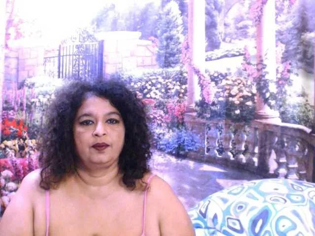 indianstar75 on BongaCams 