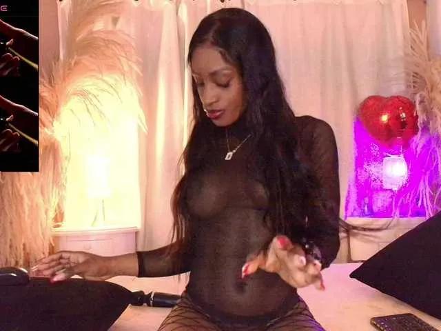 IssyRosse on BongaCams