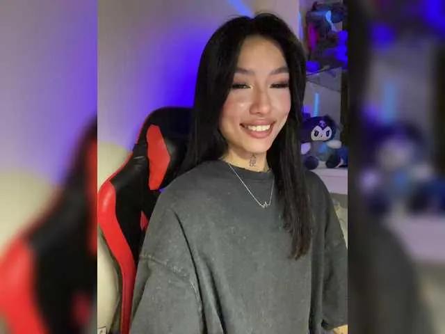 JulieTurner on BongaCams