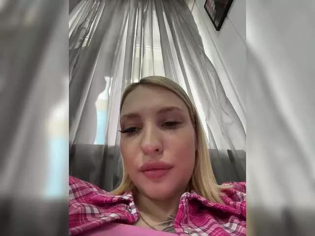 KettyPretty25 on BongaCams 