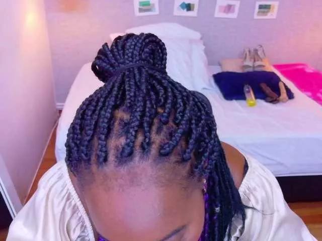 kiara-evanss on BongaCams 