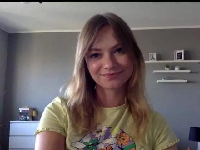 kissMillie on BongaCams 