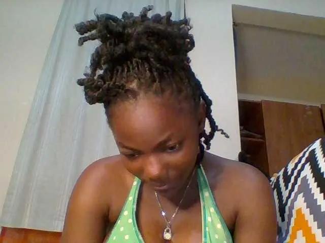 Littlemissy on BongaCams