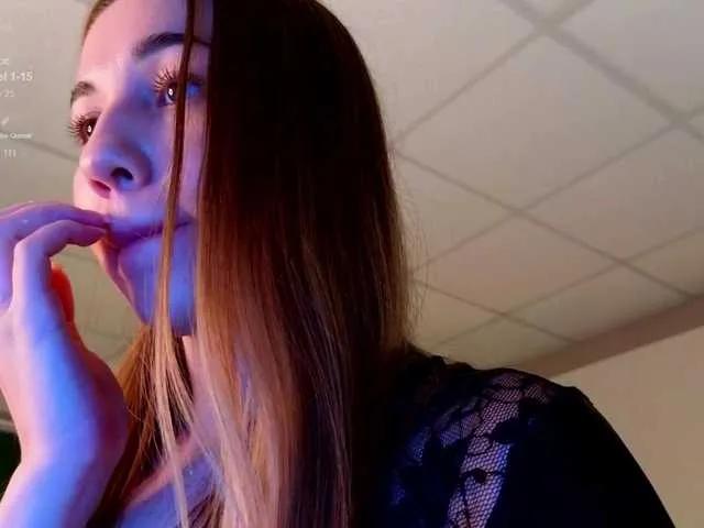 LizaLove on BongaCams