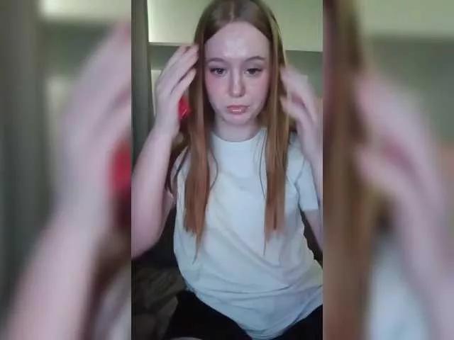 LolaMin on BongaCams 