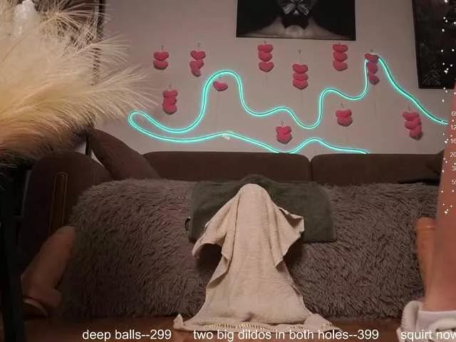 Lolypop19 on BongaCams 