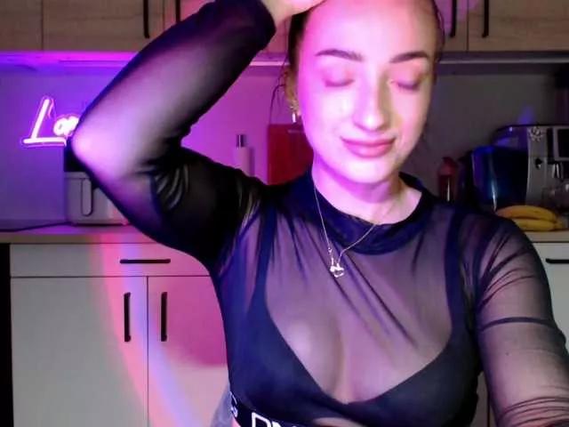 LorennePlay on BongaCams 
