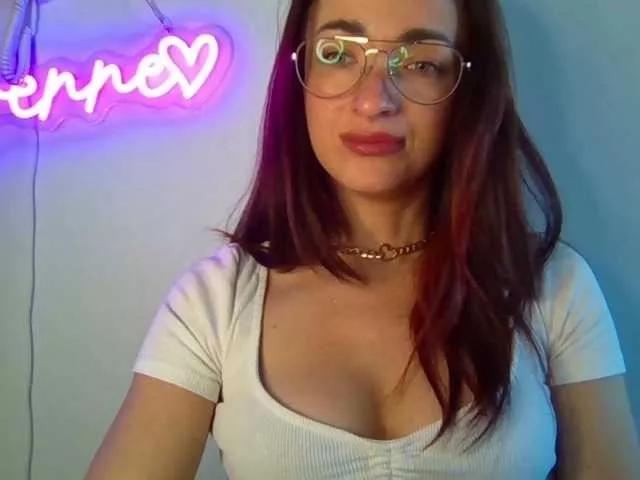 LorennePlay on BongaCams 