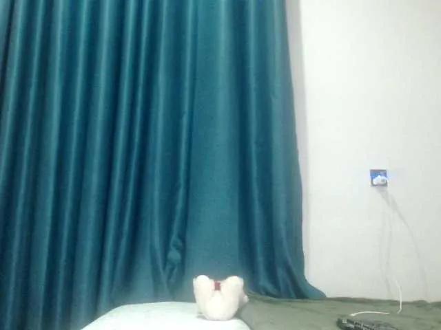 LucyWyild on BongaCams